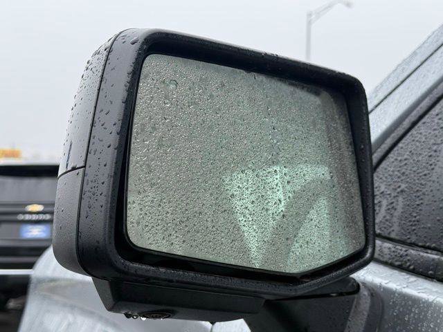 New 2026 Chevrolet Silverado 1500 RST w/ Dark Appearance Package image 23