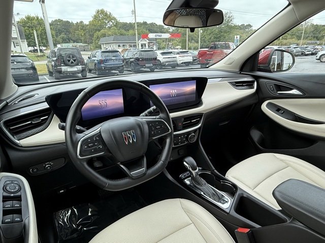 Used 2025 Buick Encore GX Sport Touring w/ Comfort Package image 20