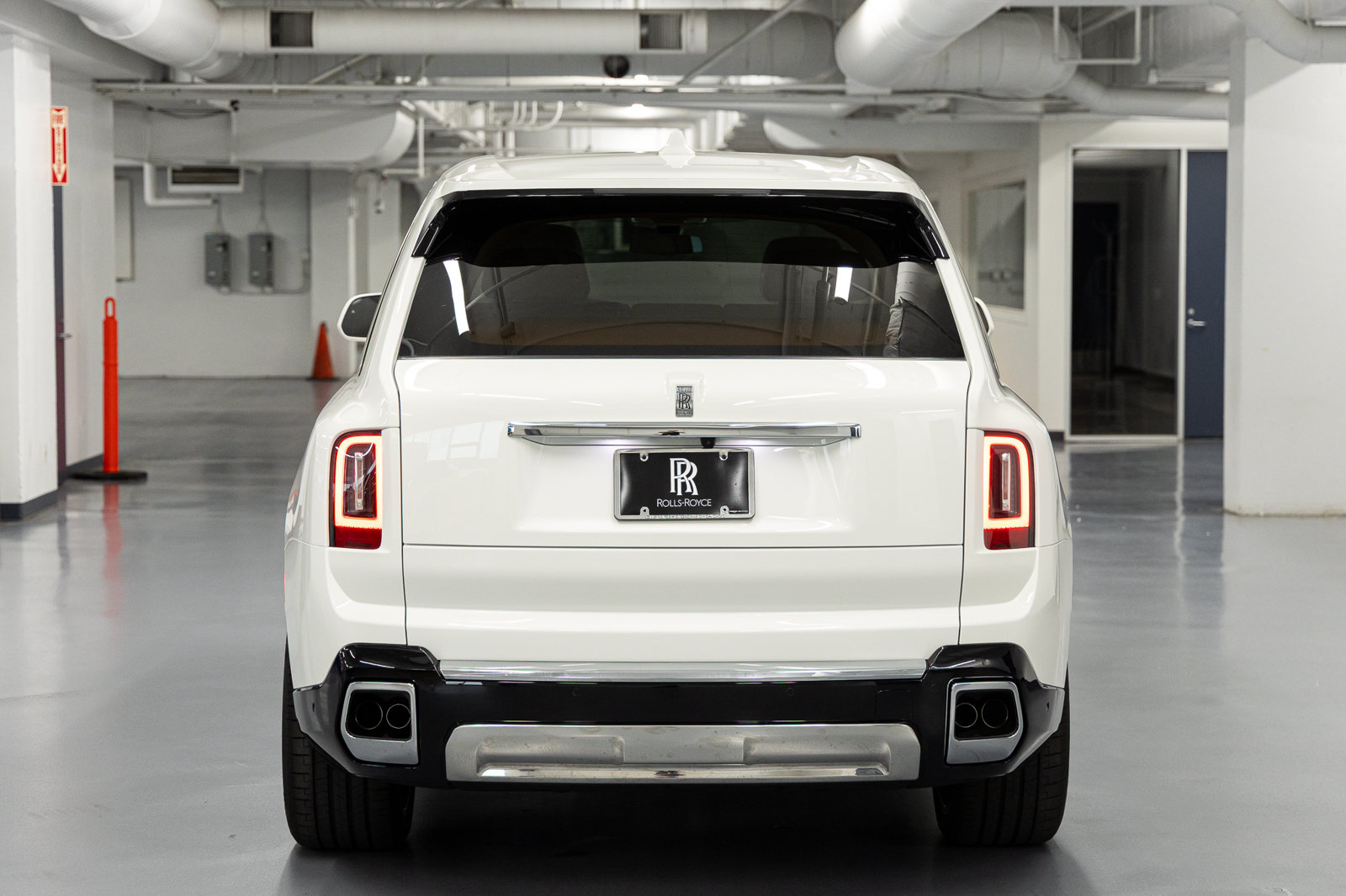New 2026 Rolls-Royce Cullinan AWD/4WD image 5