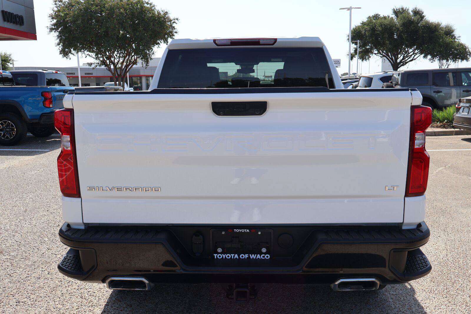 Used 2024 Chevrolet Silverado 1500 LT Trail Boss w/ Protection Package AWD/4WD image 4