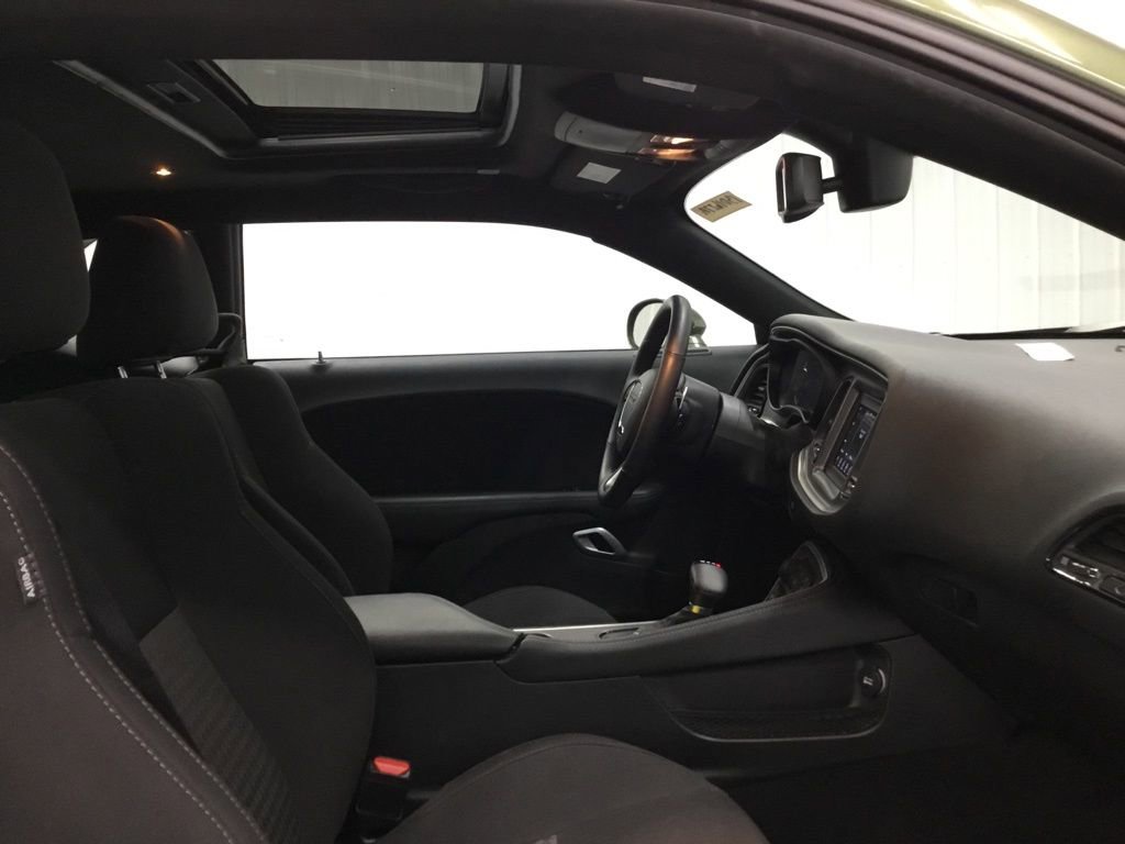 Used 2022 Dodge Challenger GT w/ Blacktop Package image 15
