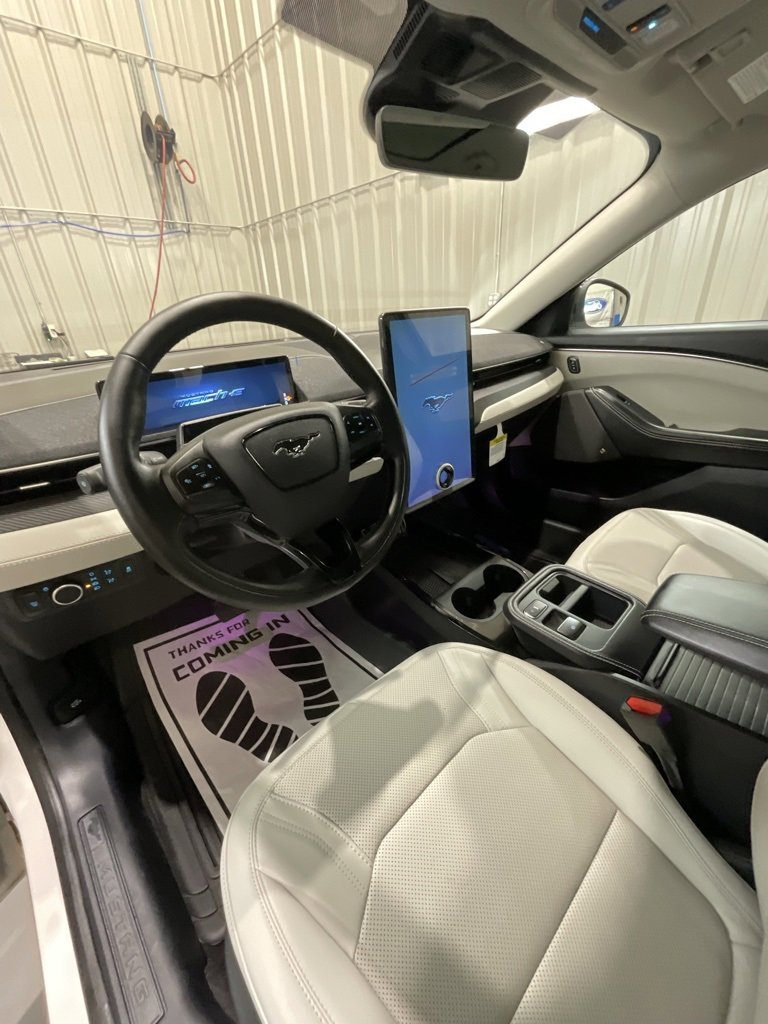 Used 2025 Ford Mustang Mach-E Premium image 9