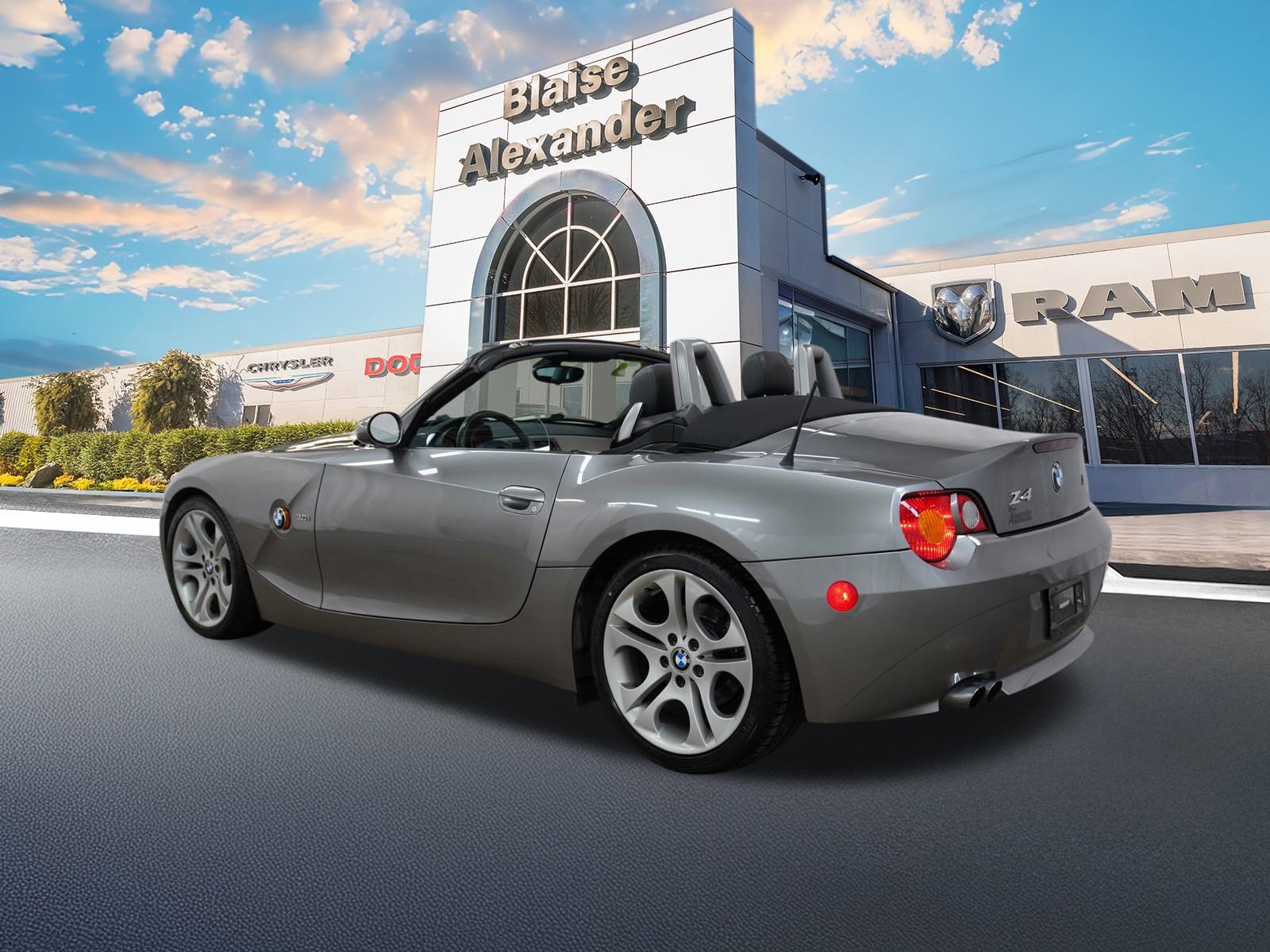 Used 2004 BMW Z4 3.0i image 26