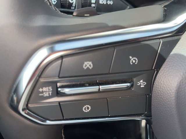 New 2026 Chevrolet Equinox LT w/ Convenience Package II image 23