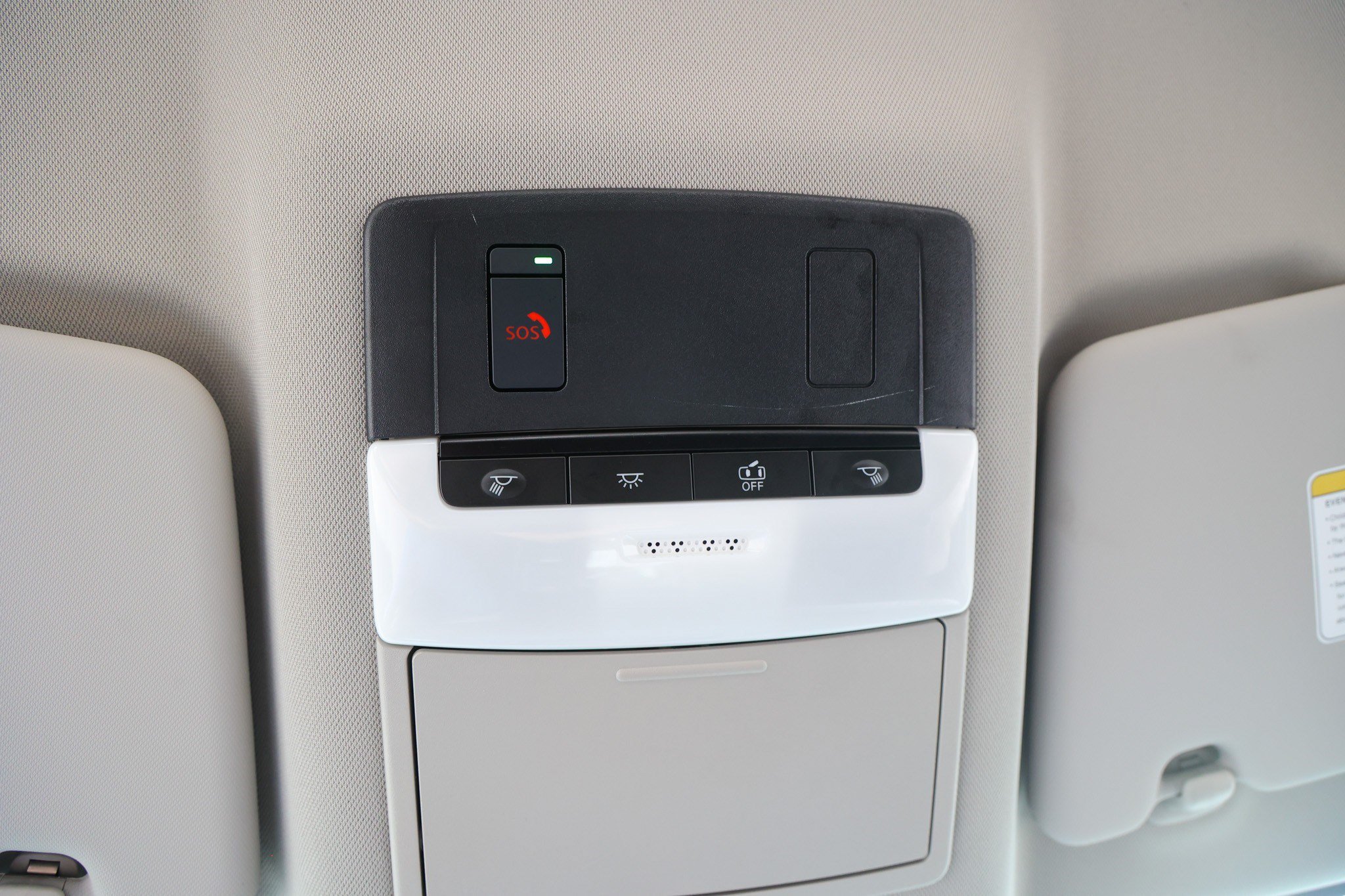 Used 2025 Nissan Rogue SV FWD image 24