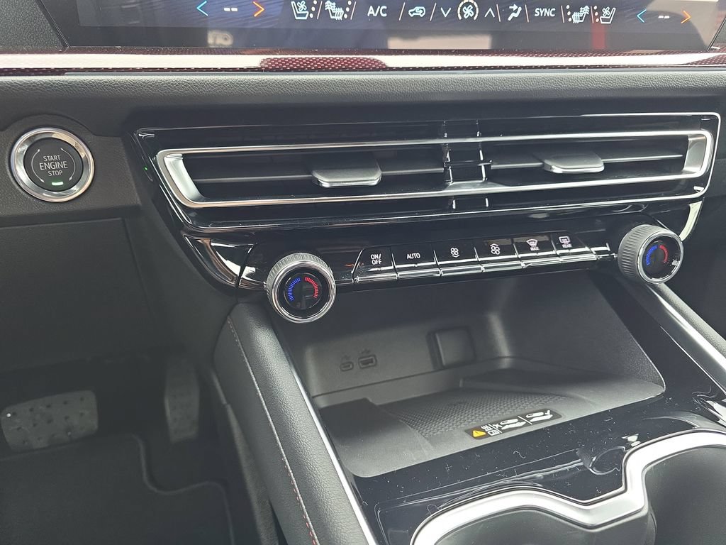 New 2026 Chevrolet Traverse RS FWD image 25