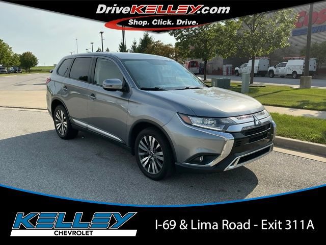 Used 2019 Mitsubishi Outlander SE AWD/4WD image 1