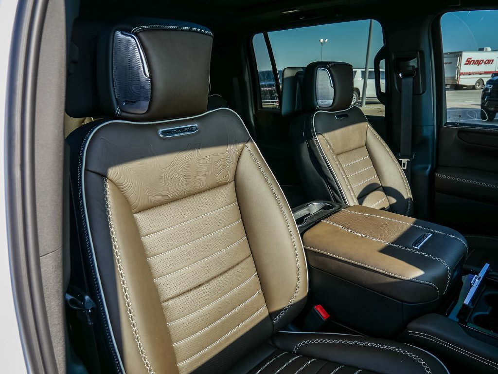 New 2027 GMC Yukon XL Denali Ultimate AWD/4WD image 22