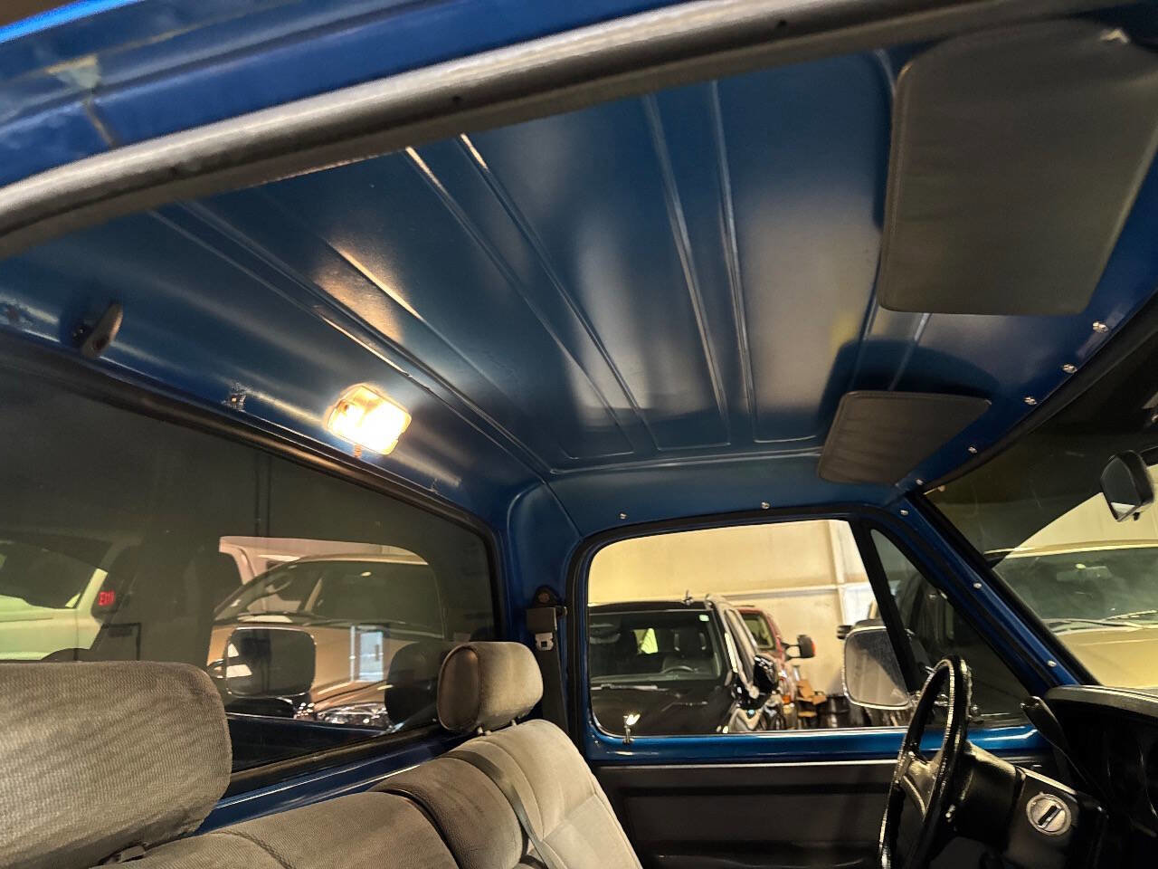 Used 1991 Dodge D/W Truck 250 image 38