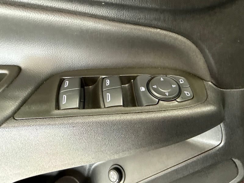 Used 2023 Chevrolet Equinox LT AWD/4WD image 22