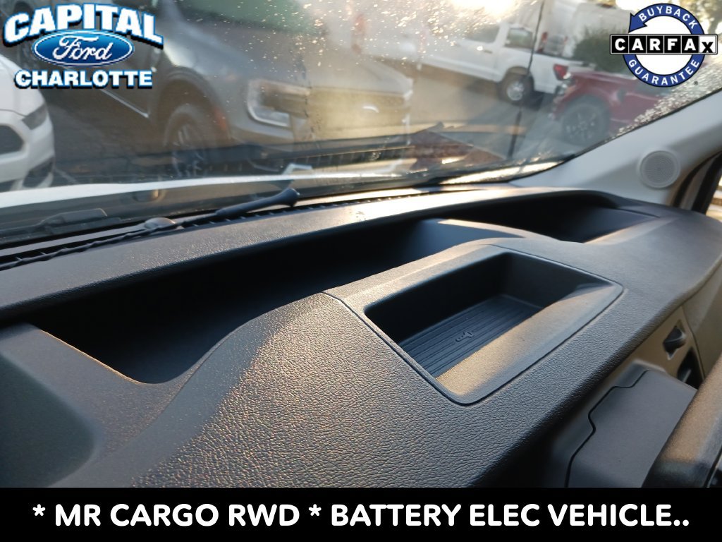 Used 2023 Ford E-Transit Medium Roof RWD image 30