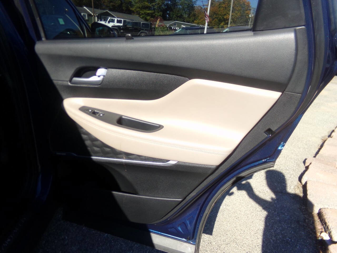 Used 2021 Hyundai Santa Fe Limited image 46