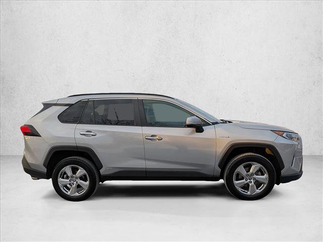 Used 2021 Toyota RAV4 Limited image 4