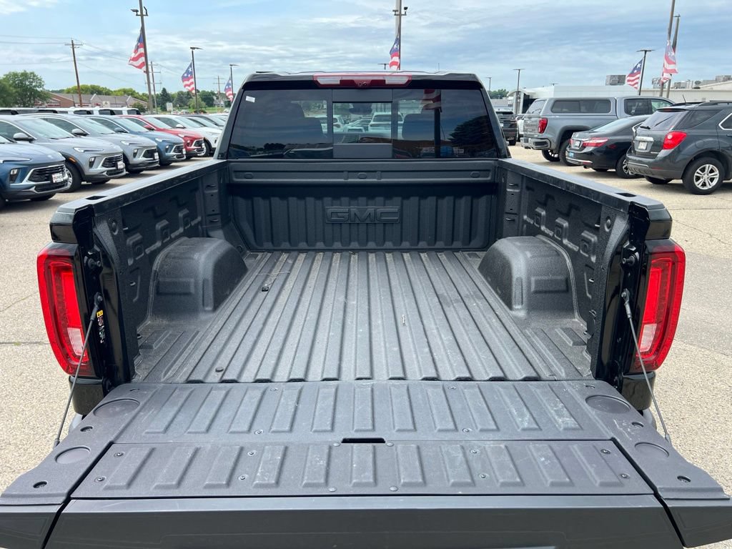 Used 2026 GMC Sierra 1500 AT4 w/ AT4 Premium Package AWD/4WD image 16