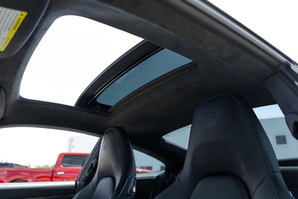 Used 2014 Porsche 911 Turbo S AWD/4WD image 25