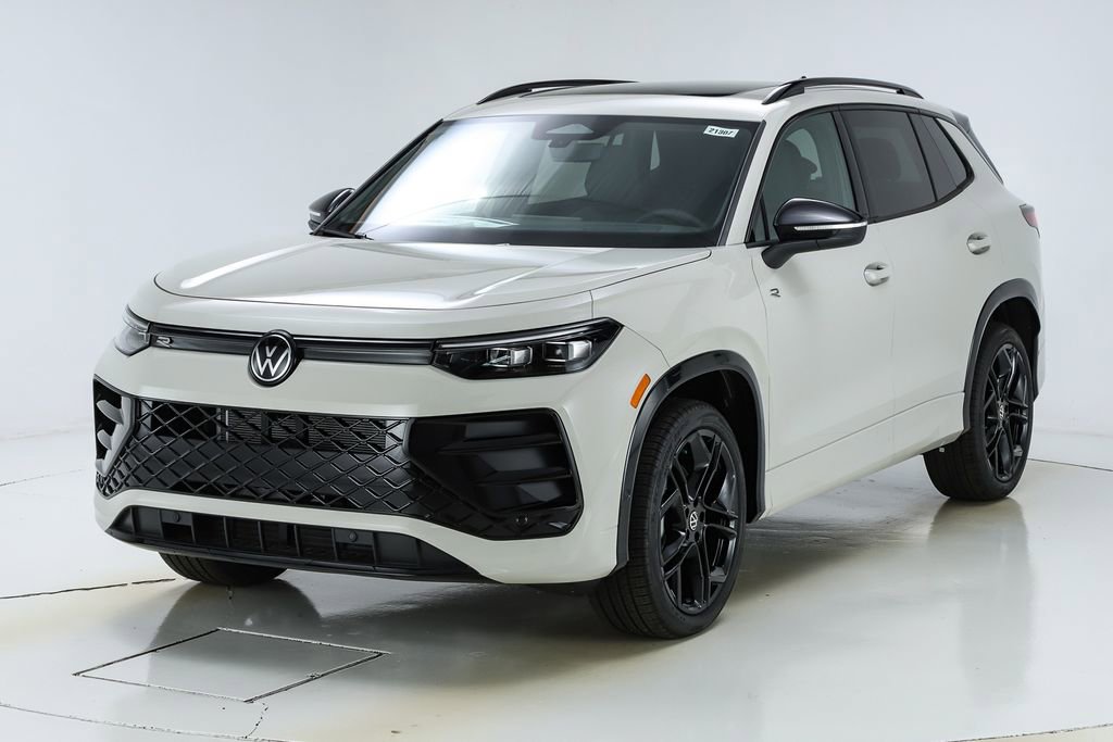 New 2026 Volkswagen Tiguan SE R-Line image 40