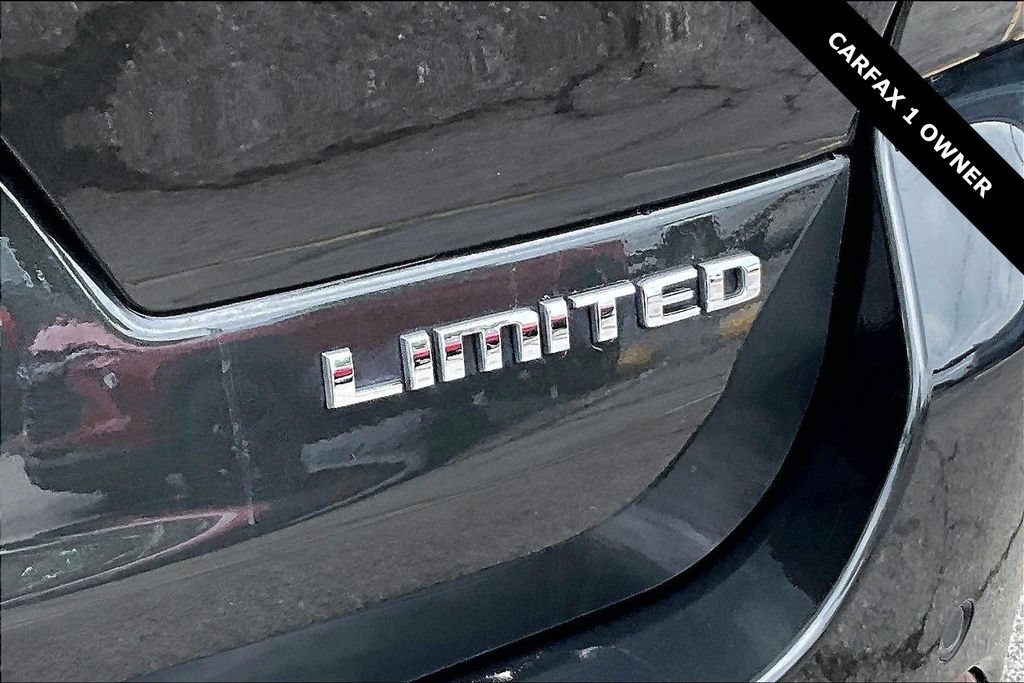 Used 2024 Jeep Grand Cherokee L Limited AWD/4WD image 24