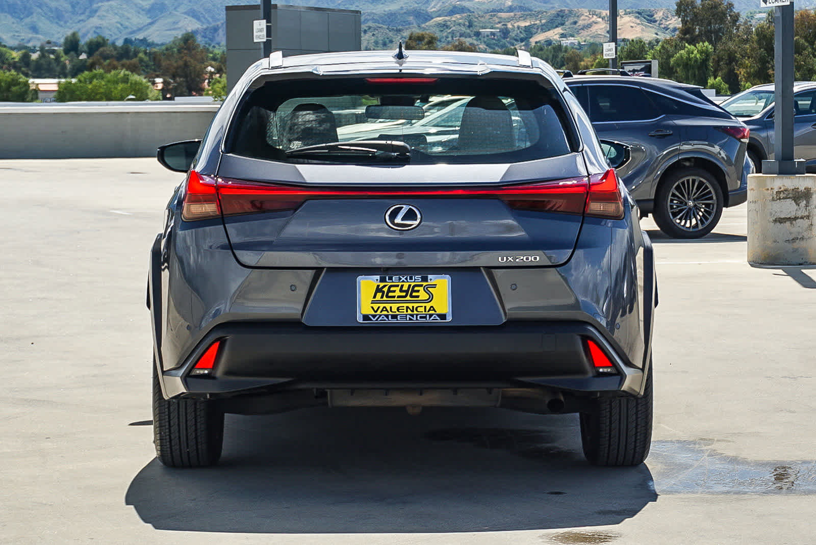 Used 2022 Lexus UX 200 w/ Accessory Package (Z1) image 4