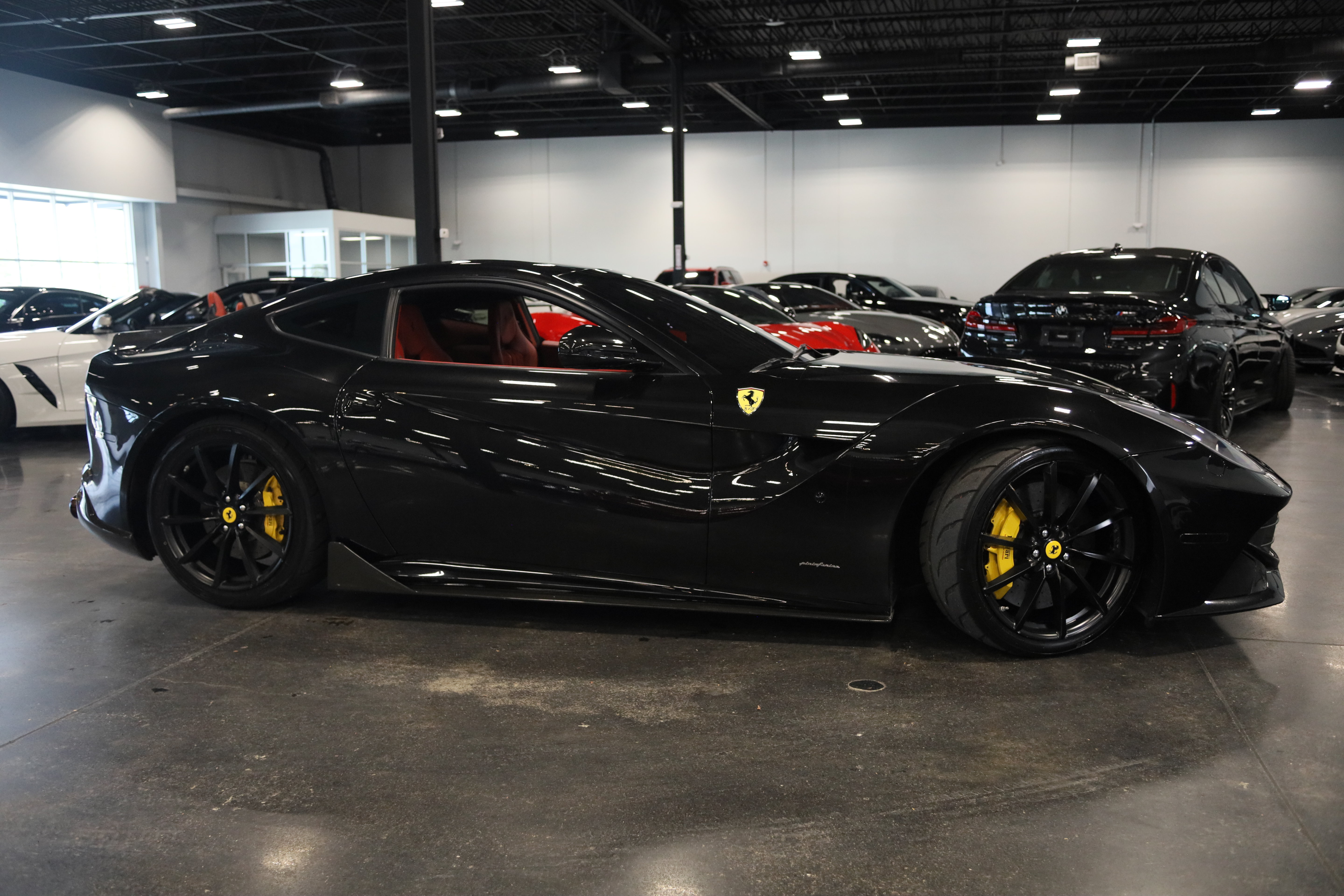 Used 2017 Ferrari F12 Berlinetta RWD image 9