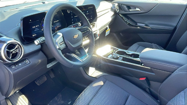 New 2027 Chevrolet Equinox LT FWD image 11