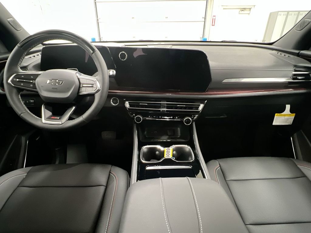 Used 2026 Chevrolet Traverse Z71 w/ Enhanced Driving Package image 10