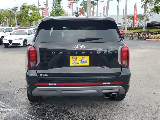 Used 2023 Hyundai Palisade SEL w/ Cargo Package image 6