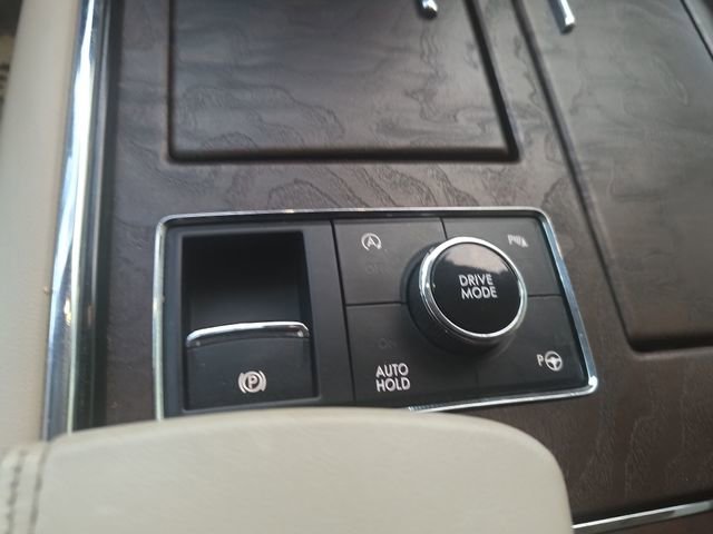 Used 2020 Lincoln Navigator Reserve image 39