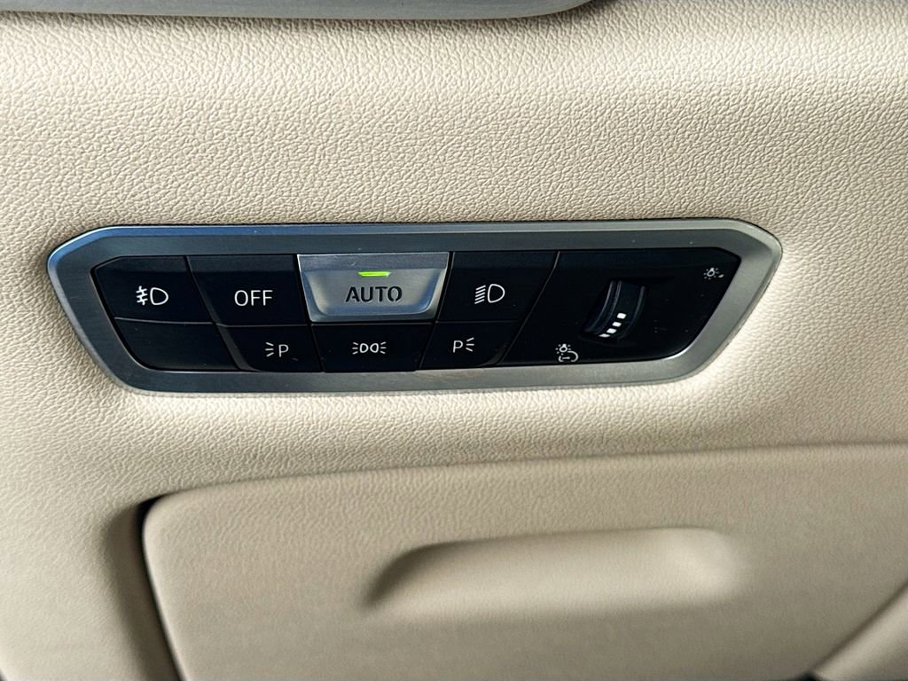 Used 2021 BMW X5 sDrive40i w/ Convenience Package image 36