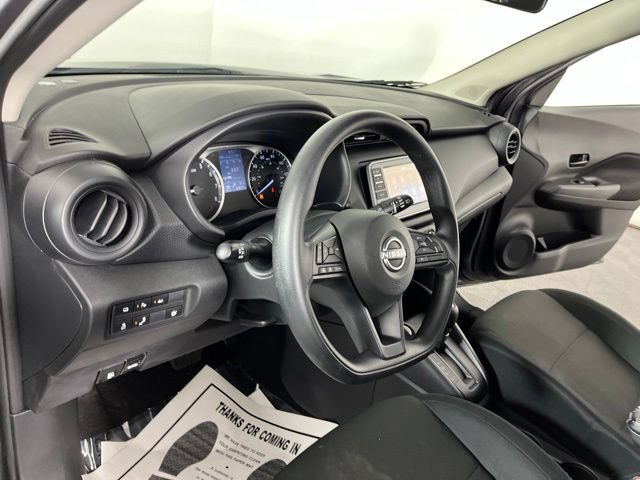 Certified 2025 Nissan Kicks Play S FWD image 20