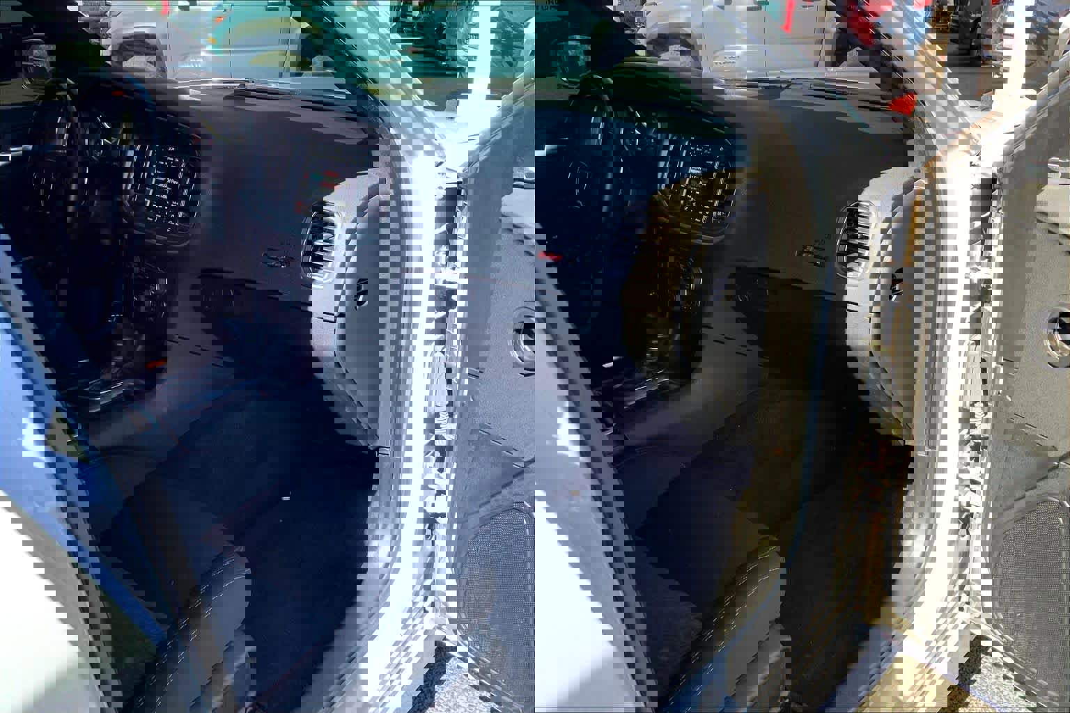 Used 2022 Dodge Charger Scat Pack w/ Driver Convenience Group RWD image 19