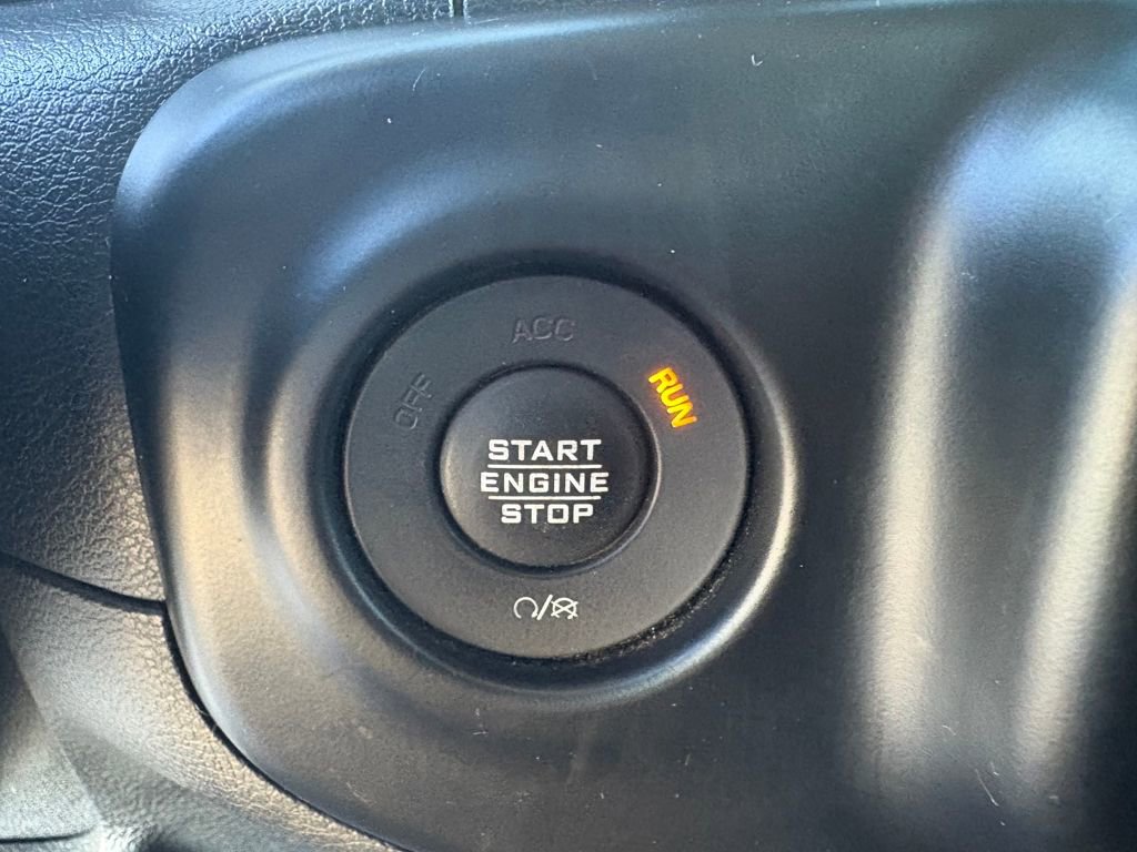 Used 2020 Jeep Gladiator Sport w/ Quick Order Package 24S image 27