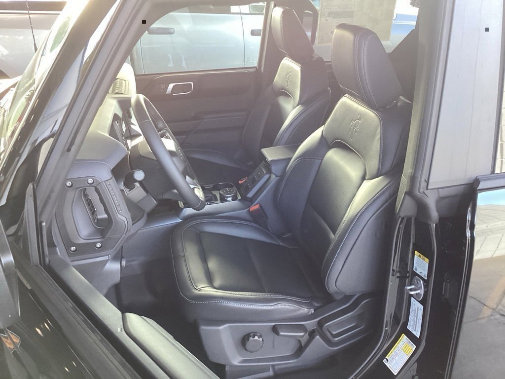 New 2025 Ford Bronco Badlands image 28