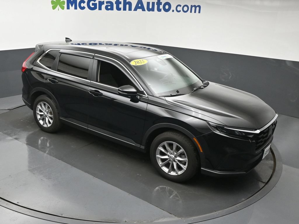 Used 2025 Honda CR-V EX image 3