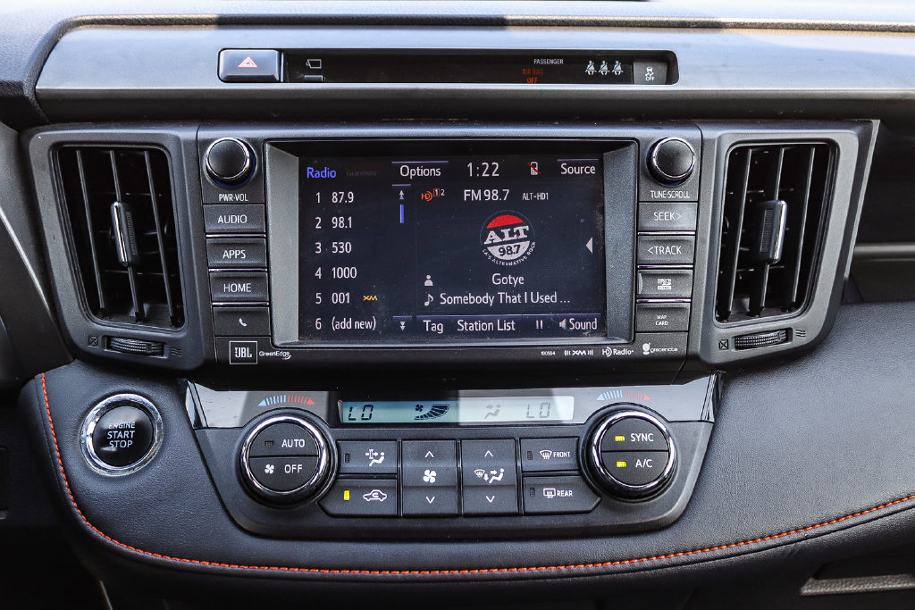 Used 2017 Toyota RAV4 SE w/ Advanced Technology Package FWD image 16