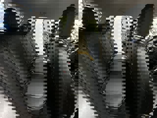 Certified 2023 Volkswagen Taos SE image 23