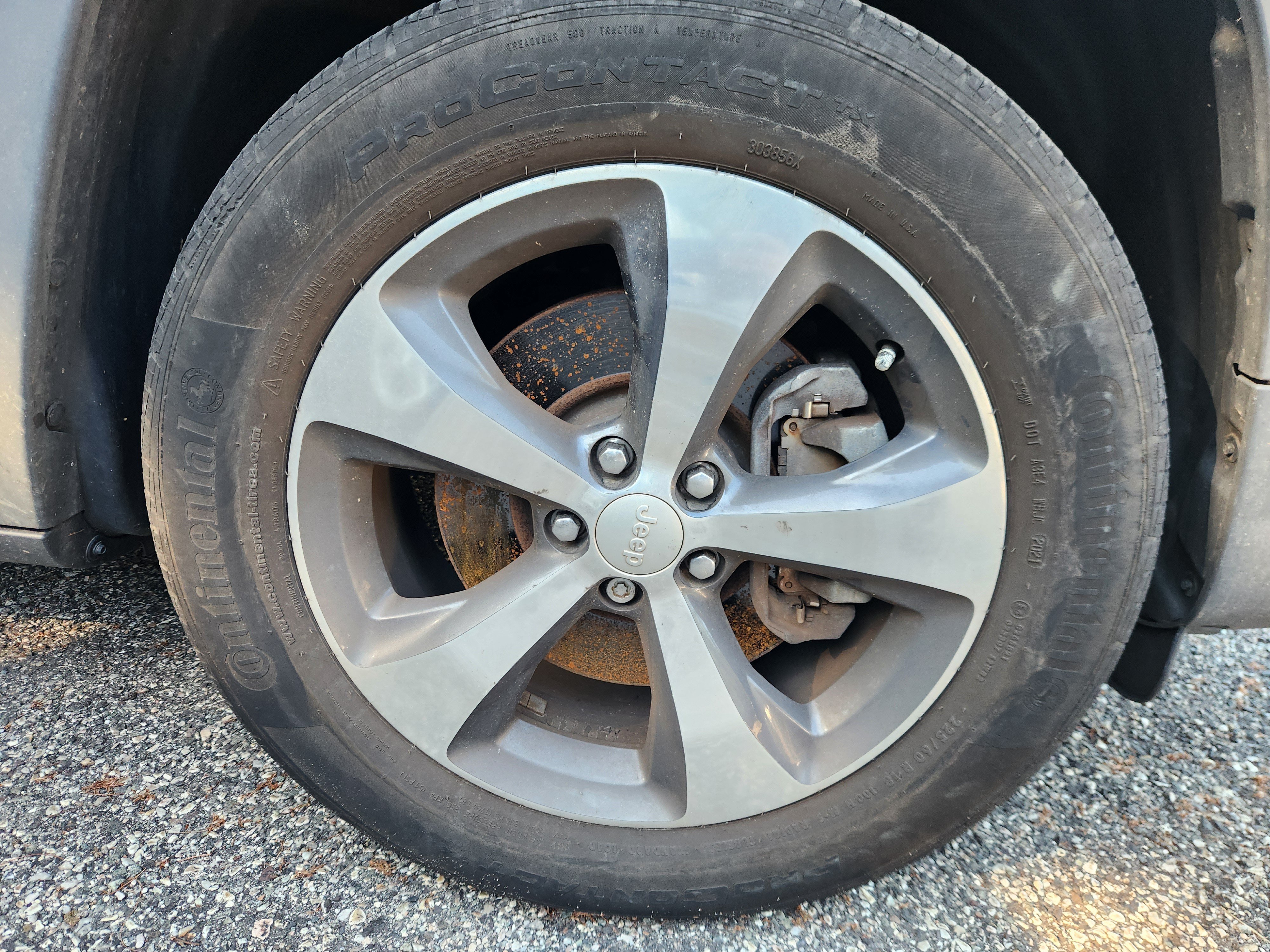 Used 2019 Jeep Cherokee Limited AWD/4WD image 5