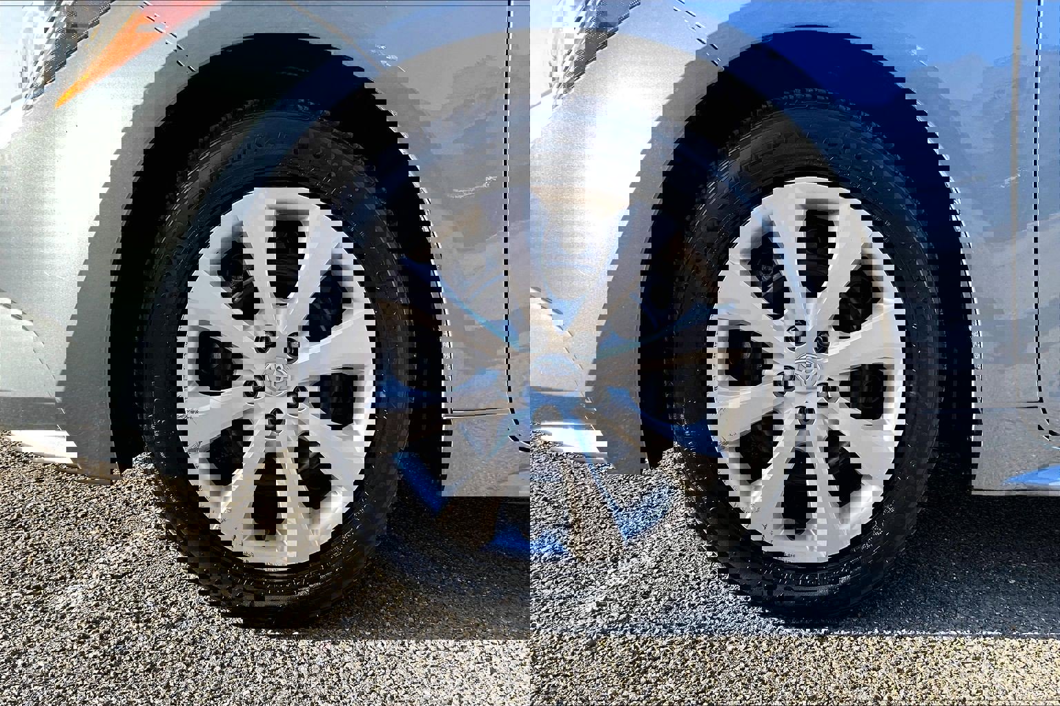 Used 2024 Toyota Corolla LE image 9