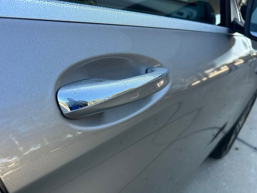 Used 2019 Mercedes-Benz GLC 300 4MATIC image 33