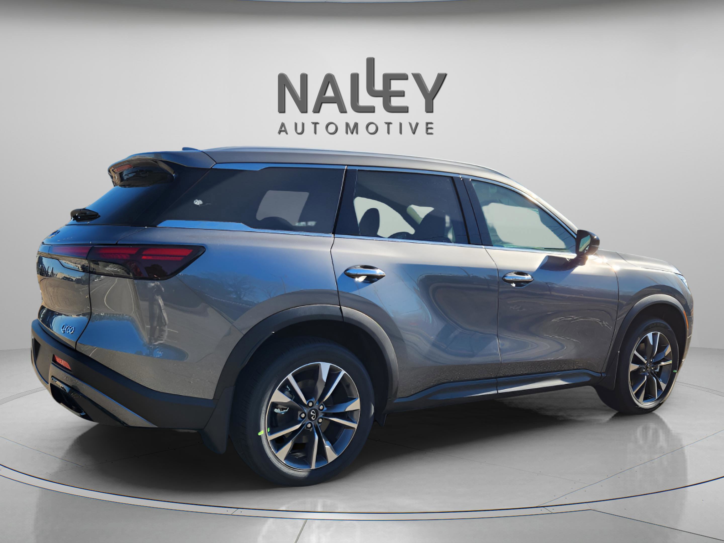 Certified 2025 INFINITI QX60 Luxe w/ Lighting Package (N94) image 9