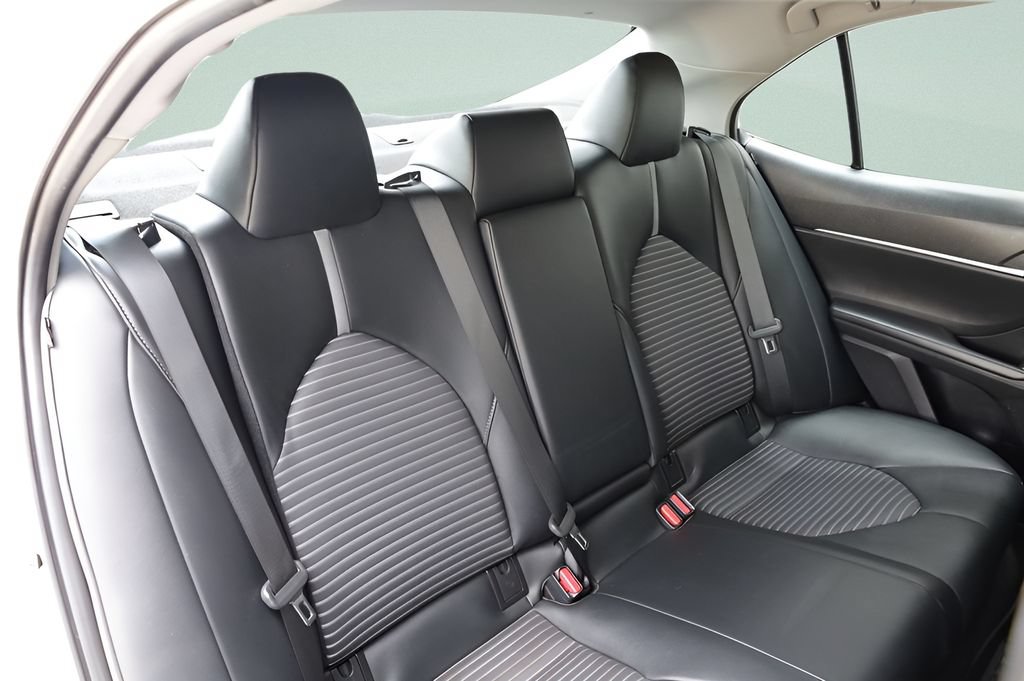 Certified 2023 Toyota Camry SE FWD image 25