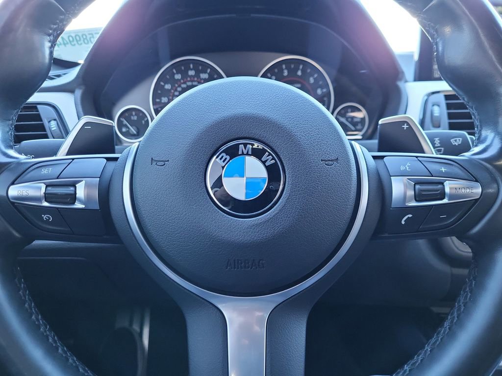 Used 2015 BMW 335i xDrive Sedan AWD/4WD image 17