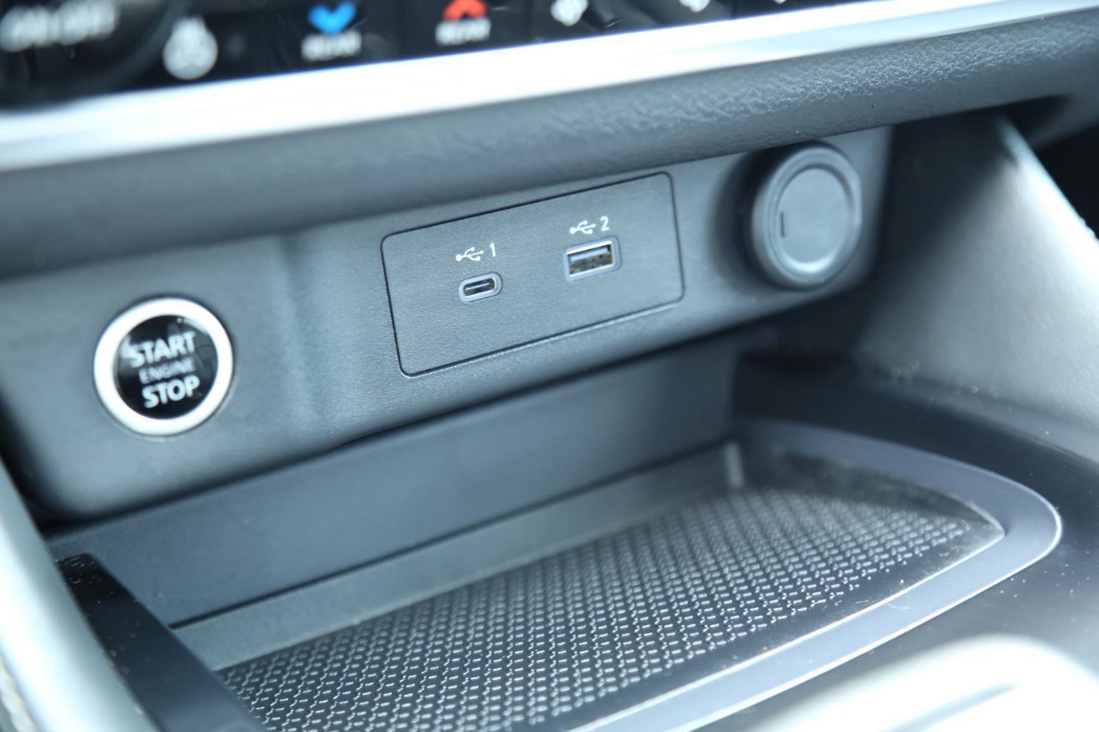 Used 2023 Nissan Rogue SL w/ SL Premium Package image 17