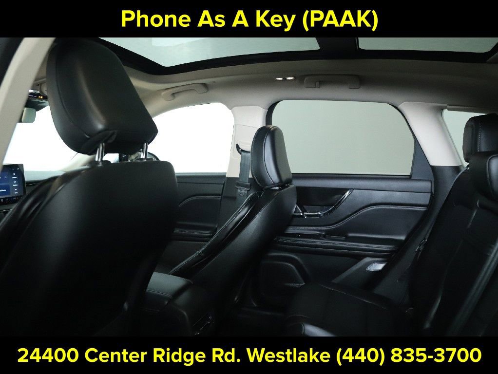 Used 2024 Lincoln Corsair AWD w/ Equipment Group 101A image 15