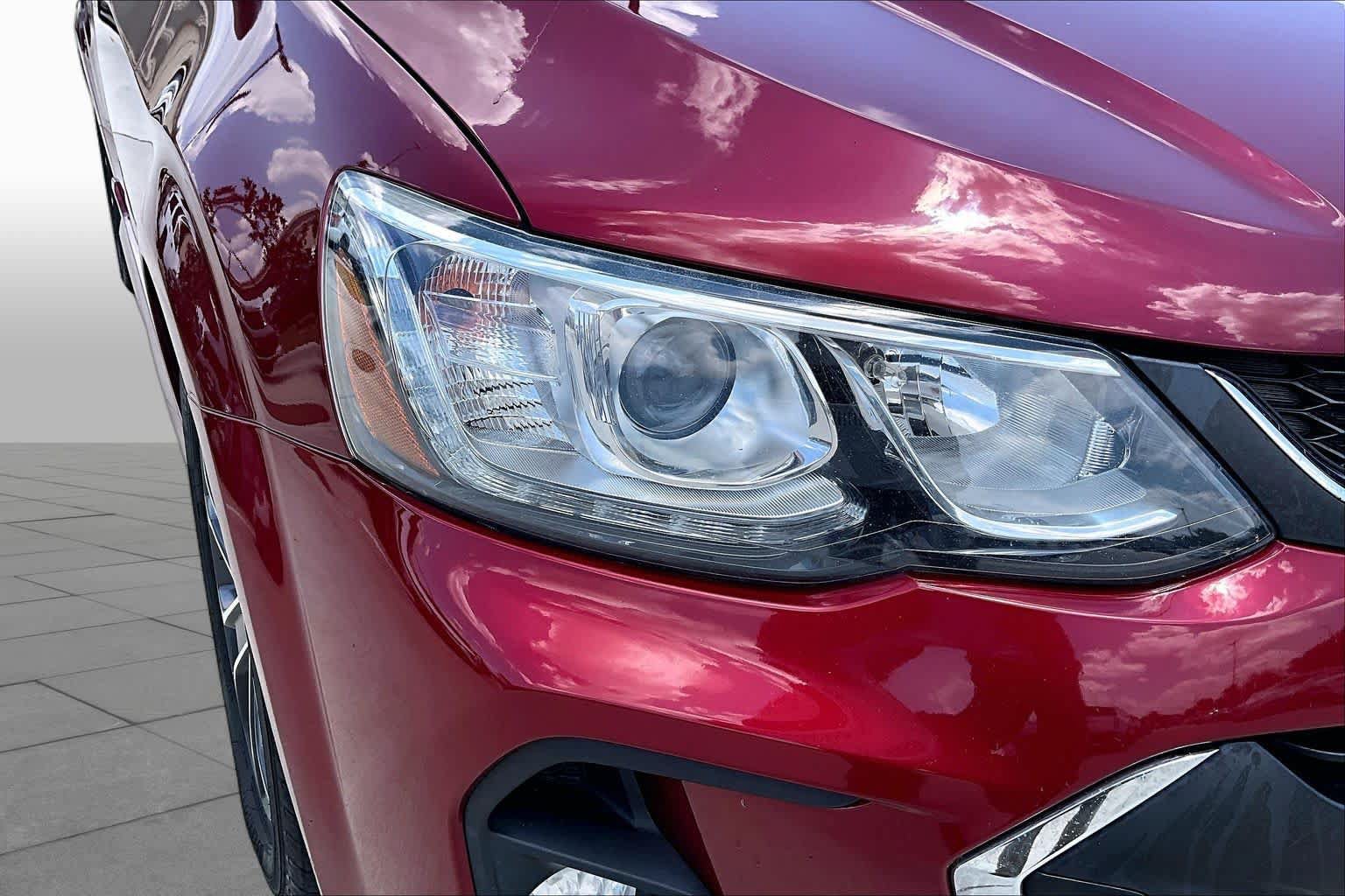 Used 2017 Chevrolet Sonic LT w/ Convenience Package FWD image 26