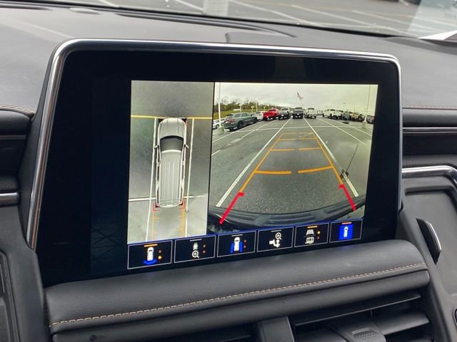 Used 2023 GMC Yukon XL AT4 w/ AT4 Premium Package image 17