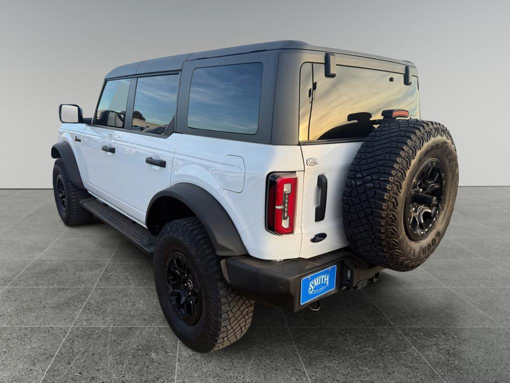 Used 2023 Ford Bronco Wildtrak image 3