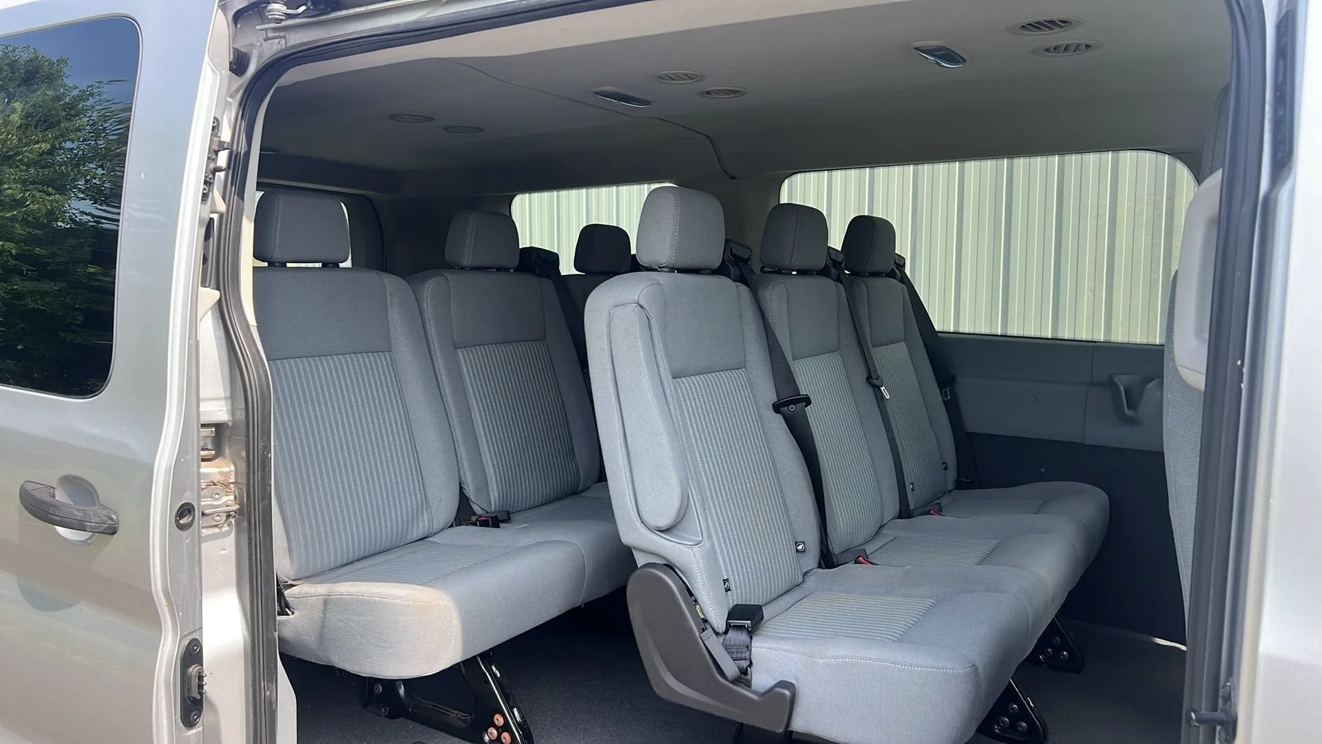 Used 2015 Ford Transit 150 XLT RWD image 12