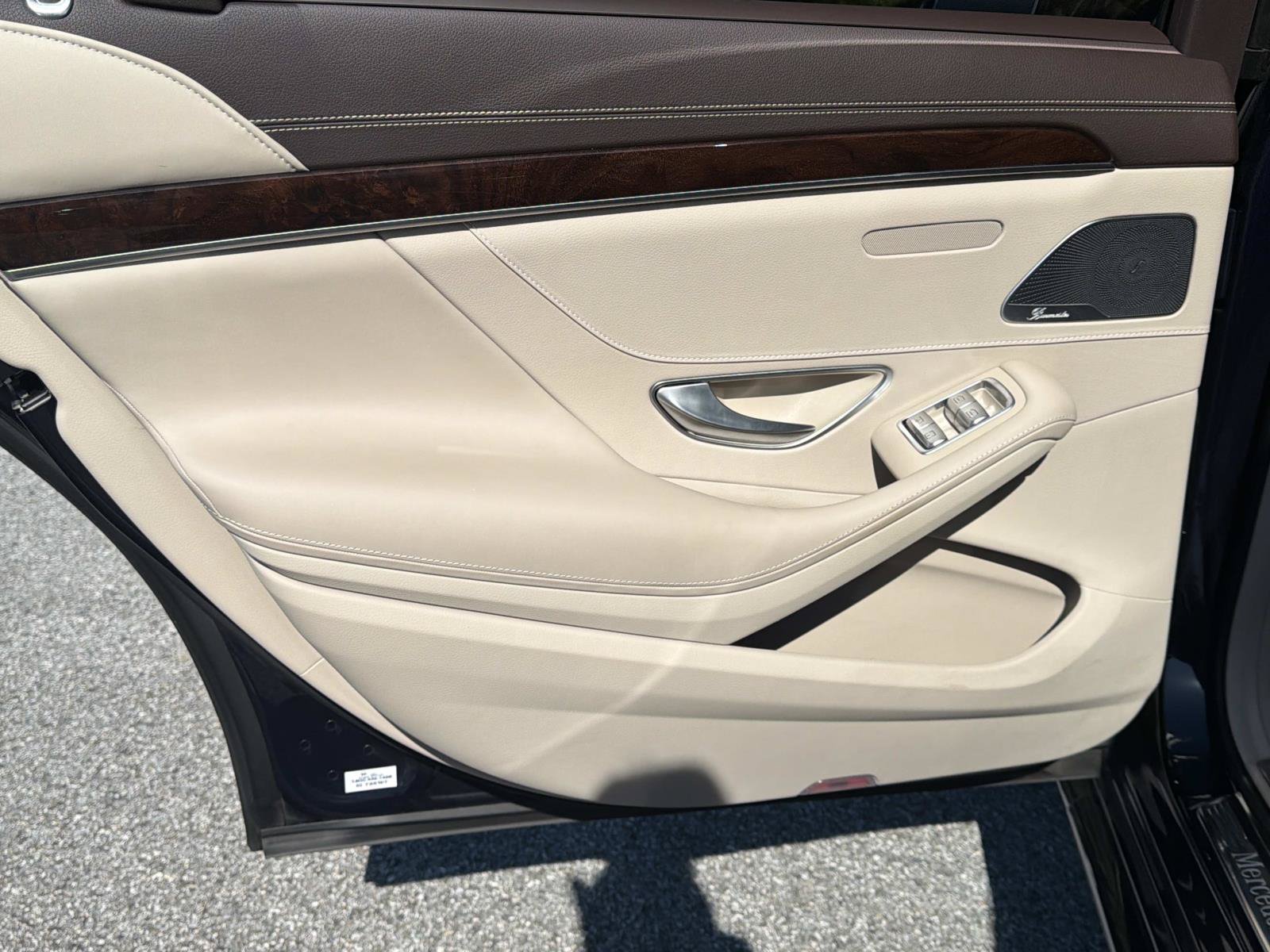 Used 2020 Mercedes-Benz S 560 Sedan image 11