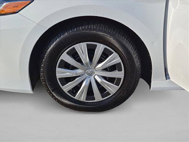 Used 2024 Toyota Camry LE w/ Audio Upgrade Package FWD image 23