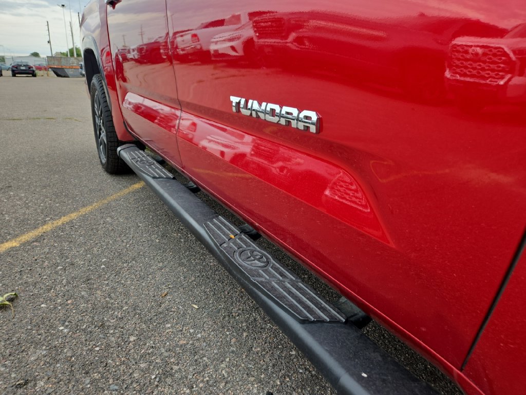 Used 2024 Toyota Tundra Limited AWD/4WD image 20